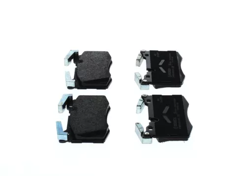 BOSCH Brake Pad Set, disc brake (0986424918)