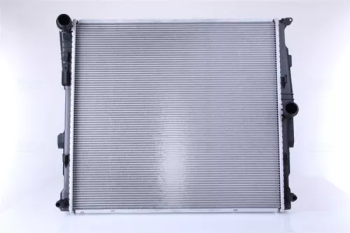 NISSENS Radiator, engine cooling (60811)