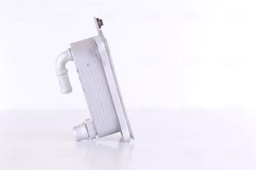 NISSENS Oil Cooler, engine oil (90918)