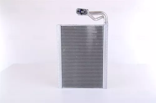 NISSENS Evaporator, air conditioning (92370)