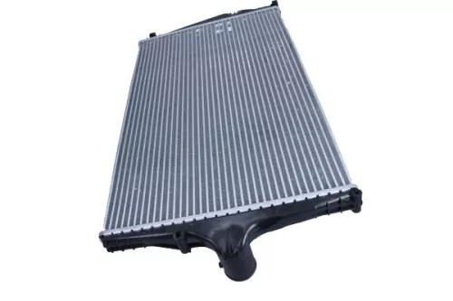 MAXGEAR Charge Air Cooler (AC630068)