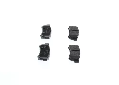 BOSCH Brake Pad Set, disc brake (0986460007)