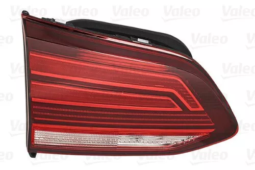 Tail Light Assembly