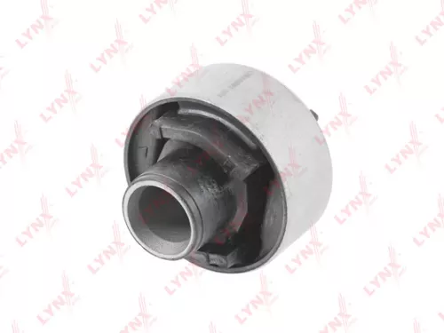 LYNXAUTO Silentblock (C9570)