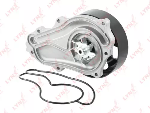 LYNXAUTO Water pump (CW-0135)