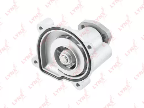 LYNXAUTO Water pump (CW-0171)
