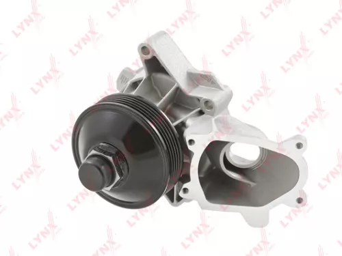LYNXAUTO Water pump (CW-0221)